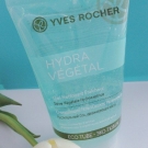 Swatch de Mzlle Valerie : Gel Nettoyant Fraîcheur Hydra Végétal, YVES ROCHER