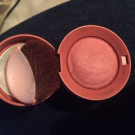 Swatch de Clairoush : Boîte Ronde Blush, Bourjois