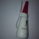 Swatch de Tamilachi : Colle faux cils, Eye Cream