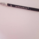 Swatch de Tamilachi : Long lasting deep black color, Elissance