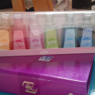 Swatch de EtoileC : Gel mains nettoyant, Merci Handy