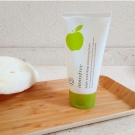 Swatch de lejournaldelizou : Apple seed cleansing froam, Innisfree