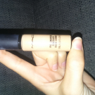 Swatch de AZEBEIR : Pro Longwear Anti-cernes, Mac