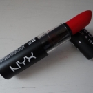Swatch de Irys : Matte Lipstick, NYX