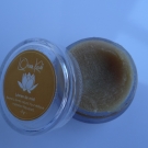 Swatch de Irys : Baume à lèvres naturel ayurvédique Lèvres de Miel, Loren Kadi