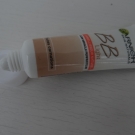 Swatch de Irys : BB Crème Light, Garnier