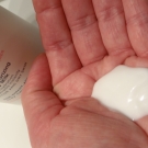 Swatch de Irys : ULTRA-HYDRATANT LAIT CORPS 500 ml, Topicrem