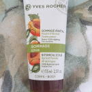 Swatch de PicMa : Gommage Végétal - Toutes peaux, Yves Rocher