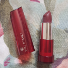 Swatch de PicMa : Rouge Brillance Végétale - Couleurs Nature, YVES ROCHER