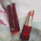 Swatch de PicMa : Rouge Brillance Végétale - Couleurs Nature, YVES ROCHER