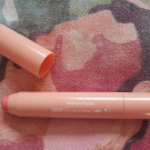 Swatch de PicMa : Crayon Lèvres Éclat - Couleurs Nature, Yves Rocher