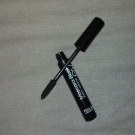 Swatch de Amandine. : Mascara Black Extra Volume, Rougj