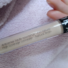 Swatch de FloraxEE : Anticernes haute couvrance - Fini naturel, Sephora