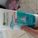Swatch de Devilisa : Nettoyant Profond 3 en 1 - Pure Active, Garnier