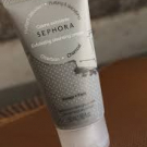 Swatch de Mousso : Exfoliant au charbon, Sephora