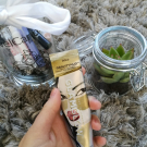 Swatch de Makeup.beauty.test : Masque Gold Gravitymud ( masque soin raffermissant ) GlamgGow, Glamglow