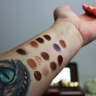Swatch de Poppylarousse : Chocolate bar - Palette de fards à paupières, Too Faced