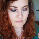 Swatch de Poppylarousse : Comfort zone, Wet n Wild