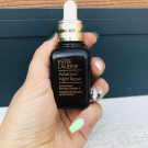 Swatch de MarineB0219 : Advanced Night Repair Sérum Anti-Âge Global, Estée Lauder