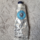 Swatch de Mela29 : Crème Mains Karité, L'Occitane