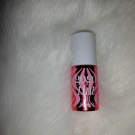 Swatch de testemaman : Benetint Blush Liquide Joues et Lèvres, Benefit Cosmetics