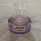 Swatch de June1107 : Huile de Parfum White Musk, The Body Shop