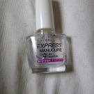 Swatch de camille.lempereur071997 : Express manucure base de vernis, Maybelline New York