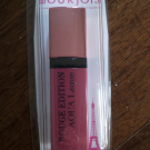 Swatch de camille.lempereur071997 : Rouge Edition Aqua Laque, Bourjois