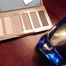Swatch de Andrea_Dream : Naked Basics Palette de fards à paupières, Urban Decay