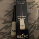 Swatch de Louloudel : Durcisseur Fort pour ongles, Hérôme