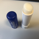 Swatch de Louloudel : Labello Classic Care - Baume à lèvres, Labello