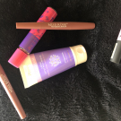 Swatch de Ludiglrt : Crème Effet Peau Neuve LA FABULEUSE, Poméol