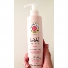 Swatch de Clem_th : Lait Fondant Corps Rose, Roger&Gallet