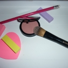 Swatch de lulu moon : Colorful Fard à Joues, Sephora