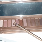 Swatch de lulu moon : Naked 3 Palette, Urban Decay