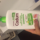 Swatch de By. Coco : GEL SANS SAVON DOUCEUR corps et cheveux, Bébé CADUM