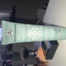 Swatch de Sweet_girlworld : Crème visage à l'eau pure de Provence, Sainte victoire