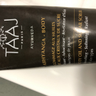 Swatch de Maeva28500 : GOMMAGE AUX HUILES ET AUX CRISTAUX DE SUCRE, TAAJ