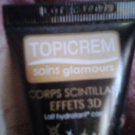 Swatch de anita30 : Soins glamours corps scintillant effet 3D, Topicrem