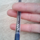 Swatch de anita30 : Faux blacks eyeliner, NYX