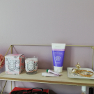 Swatch de mdvnr : Crème Effet Peau Neuve LA FABULEUSE, Poméol