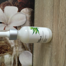 Swatch de RoxaneJ : Hyaluronique acide sérum, Insta natural