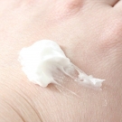 Swatch de Makebeautyup : Baume précieux repulpant Fleur de figuier, Roger&Gallet