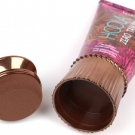 Swatch de Makebeautyup : Hoola Zero Tanlines, Benefit Cosmetics