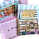 Swatch de Makebeautyup : The Chocolatier - Coffret de maquillage, Too Faced