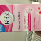 Swatch de Une julie verte : Bandes de Cire Froide Hair Minimizer- Peaux Normales, Veet