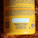 Swatch de peggy vanderhispallie : Lait solaire très haute protection 300ml - SPF50, Mustela
