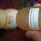 Swatch de peggy vanderhispallie : Déodorant Bille Huiles Essentielles Sauge et Fleur d'Oranger, Le Petit Marseillais