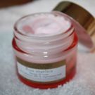 Swatch de peggy vanderhispallie : Baume de rosée ré-hydratant 48h et régénérant nuit Rosa Angelica, Sanoflore