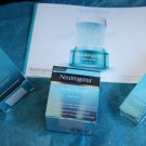 Swatch de peggy vanderhispallie : Hydro Boost Gel Crème, Neutrogena